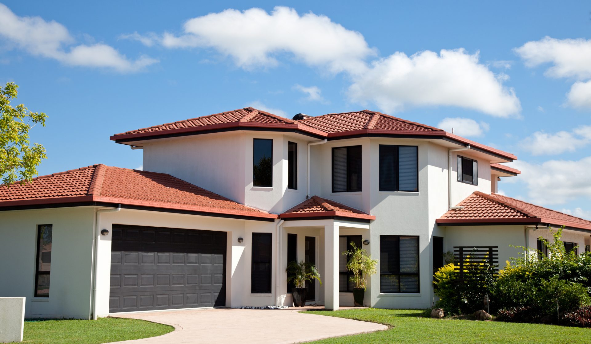 Bridge Loan vs. Hard Money Loan: What’s the Difference?