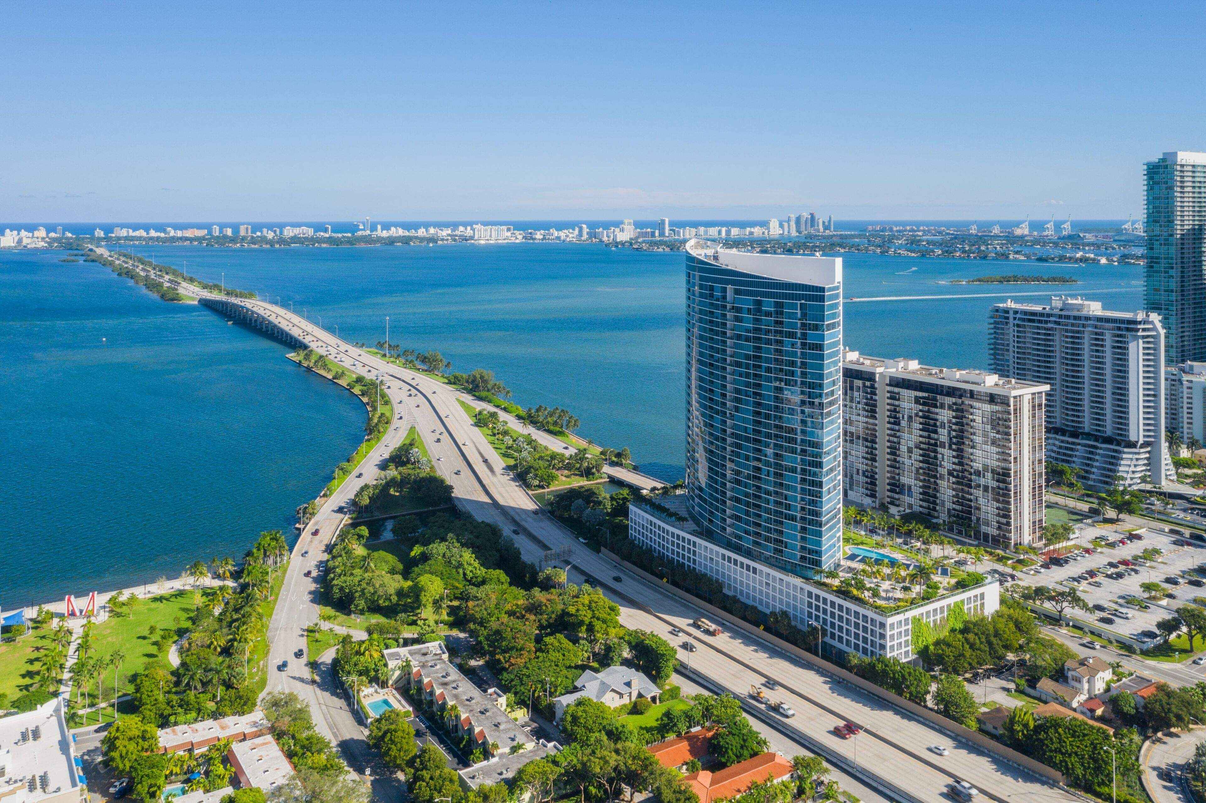 miami-bridge-bird-eye-view